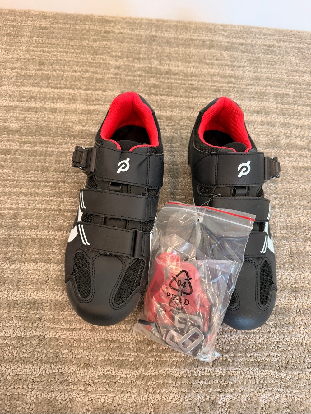 Peloton Black and Red Cycling Shoes - Picture 2 of 6